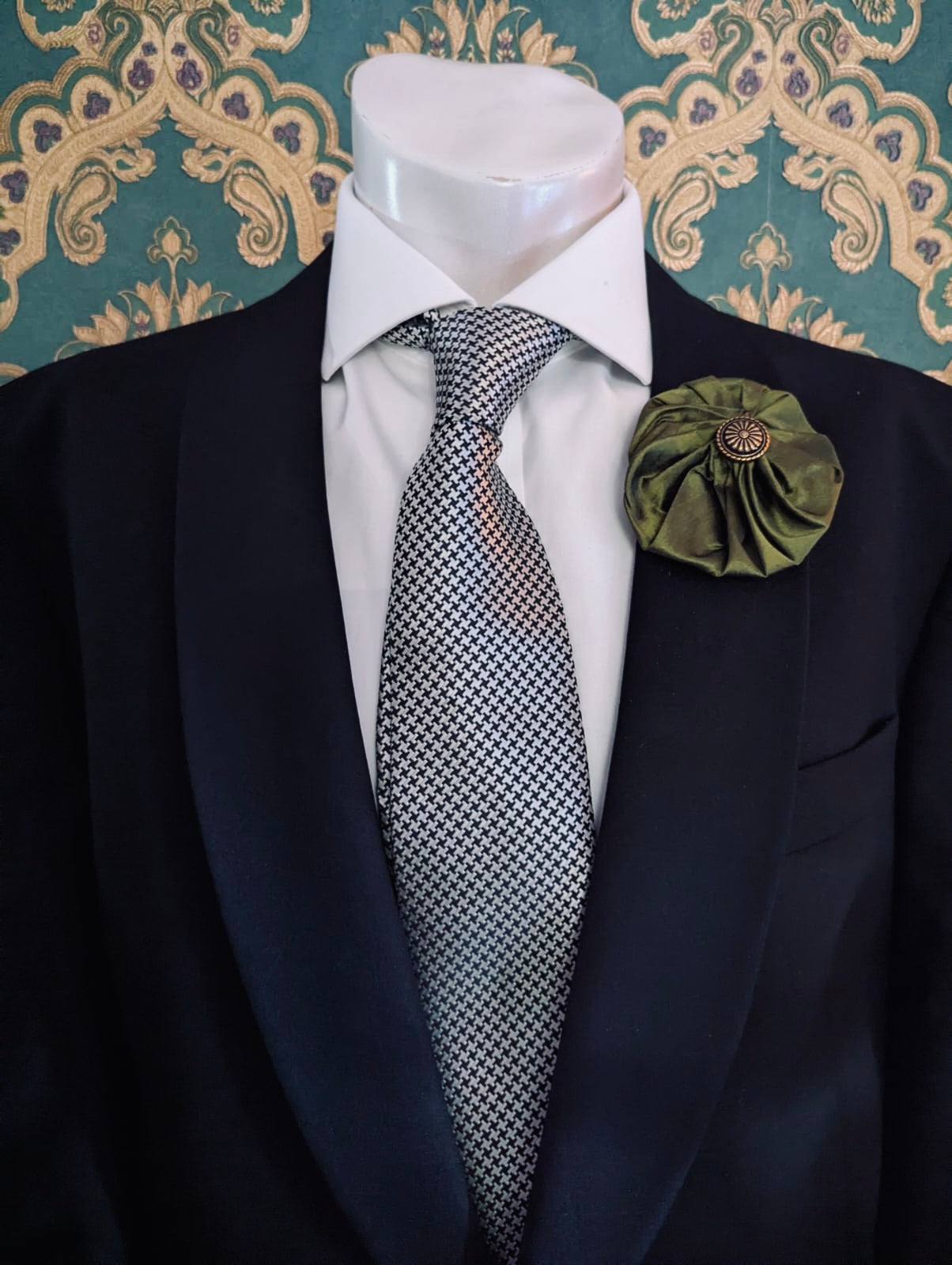 Broochella Men's lollipop brooch pin silk handmade gold button embellishment designer luxury green medium