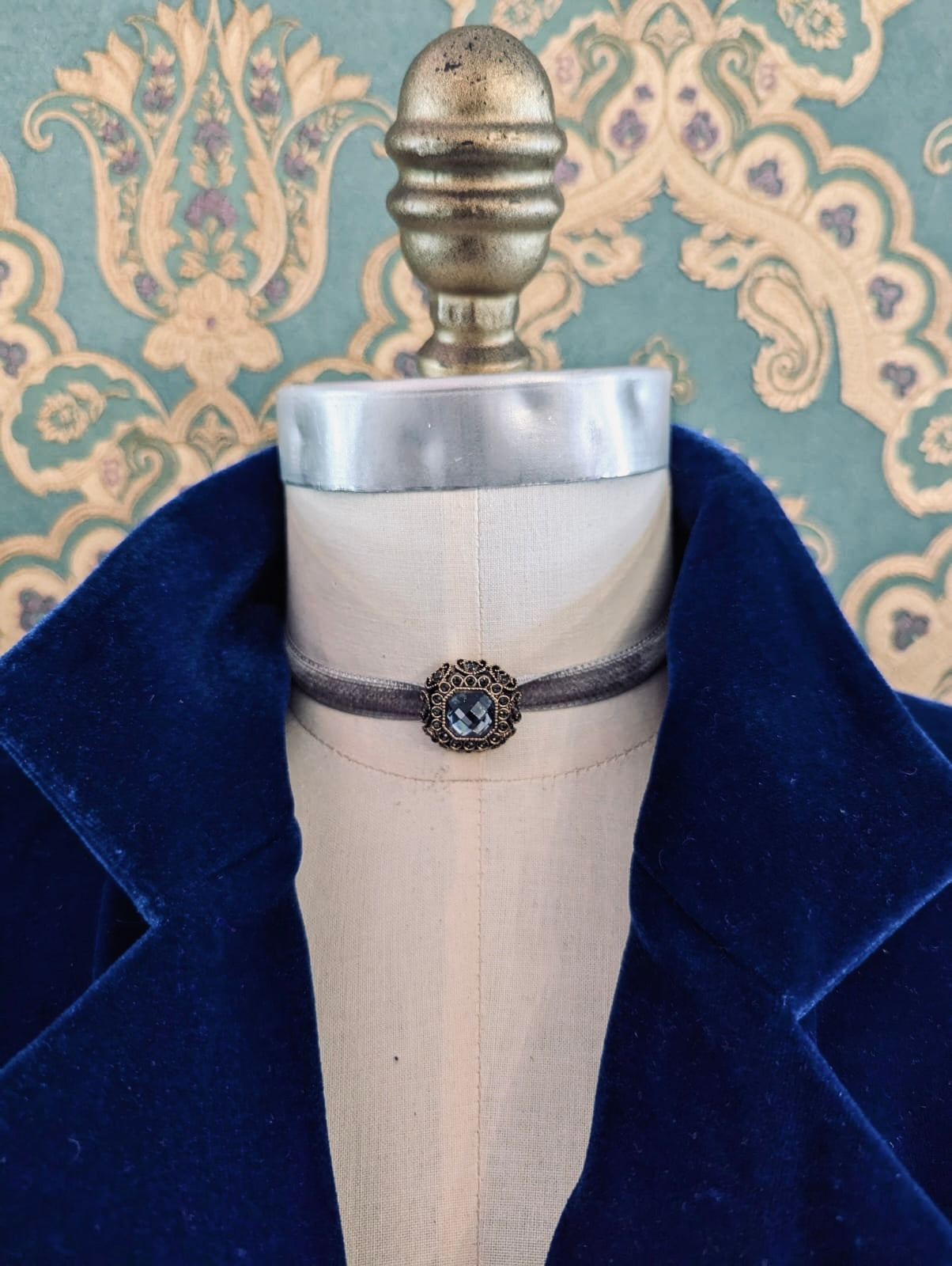 Broochella velvet choker handmade bejewelled centre designer luxury silver