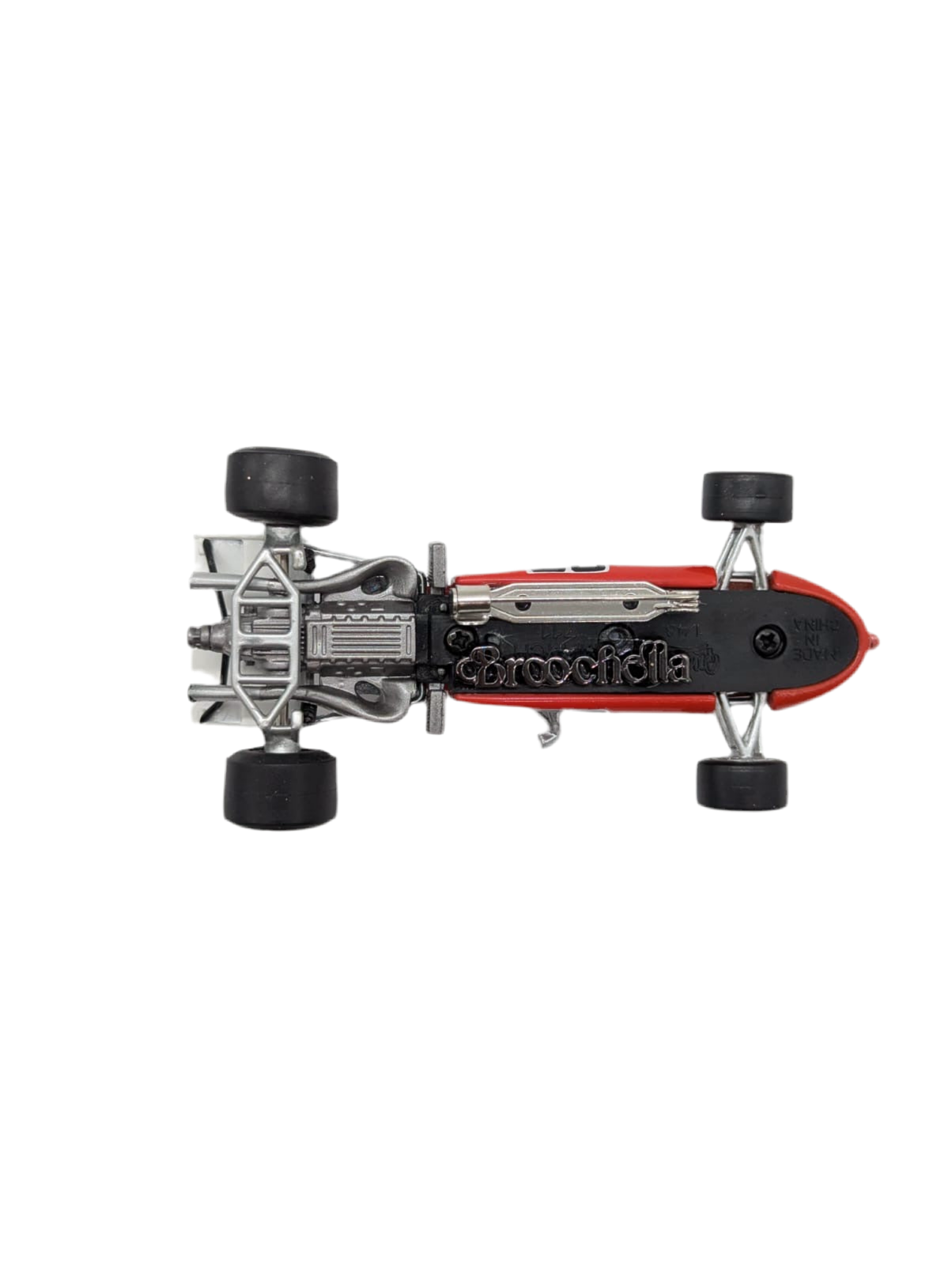 Broochella Rosso Turbo No.26 – Vintage Formula Racing Car Brooch Pin men's women's luxury designer red Scuderia d'Oro