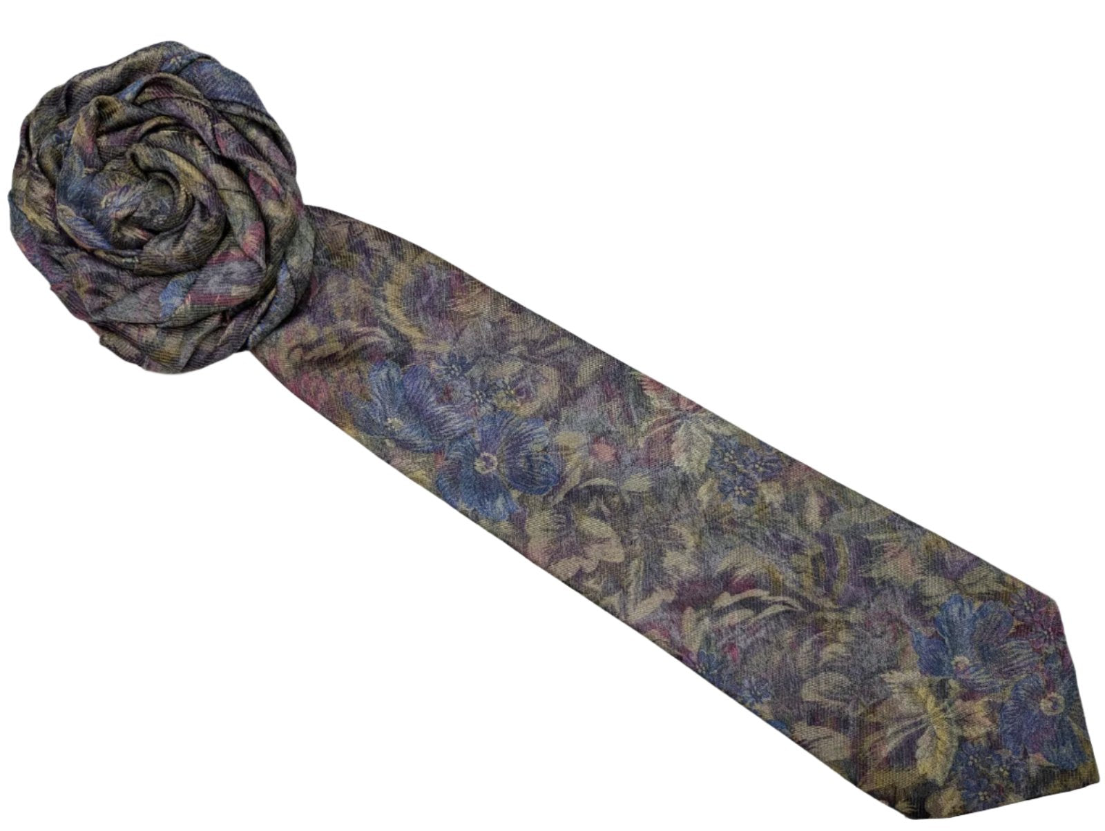 Broochella Fuente rosette tie brooch pin handmade upcycled men's womens Peppino