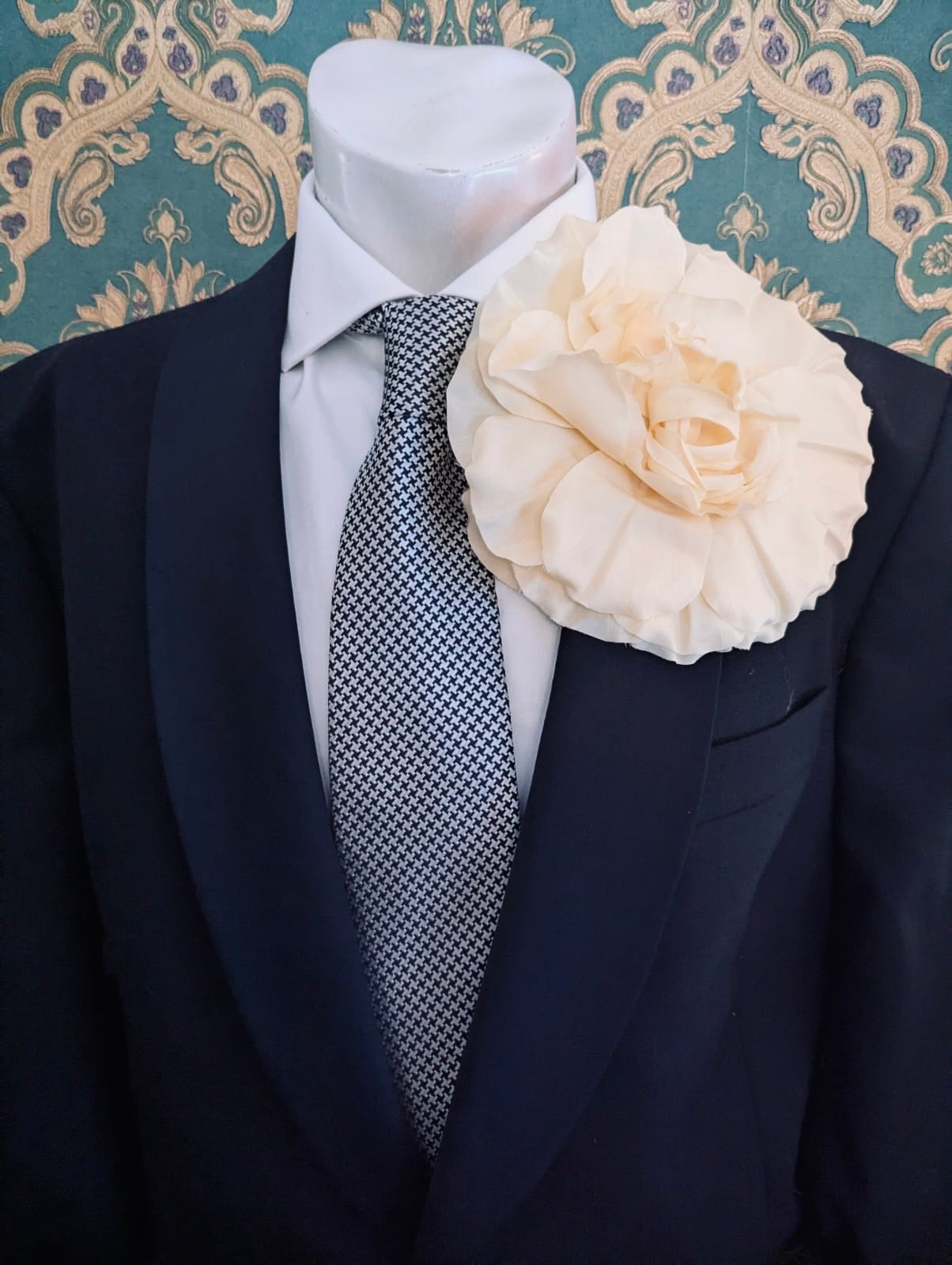 Broochella Men's Femmina large flower brooch pin handmade designer luxury yellow
