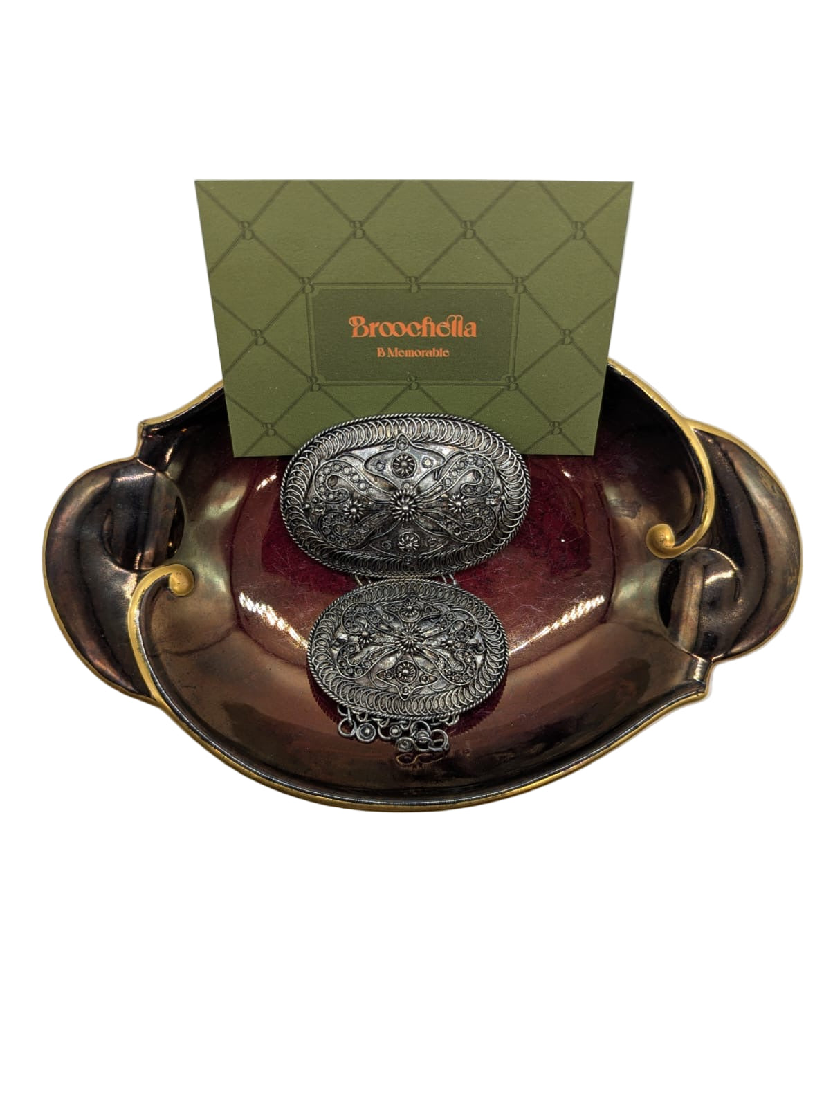 Medaglione Cascata Vintage Brooch Pin