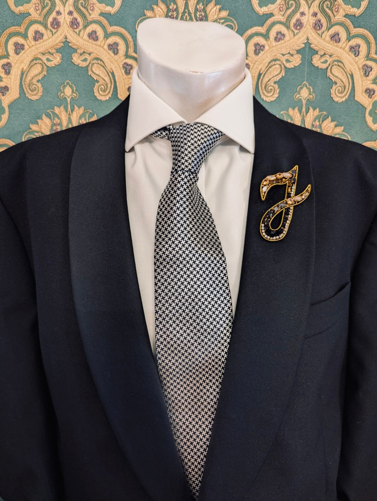 Broochella Men's Initial Alphabet brooch pin gold black hand beaded sequin crystal  handmade designer luxury I