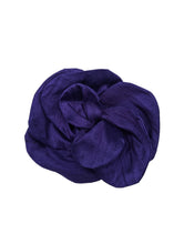 Load image into Gallery viewer, Bellucci Silk-Flower Brooch  - small
