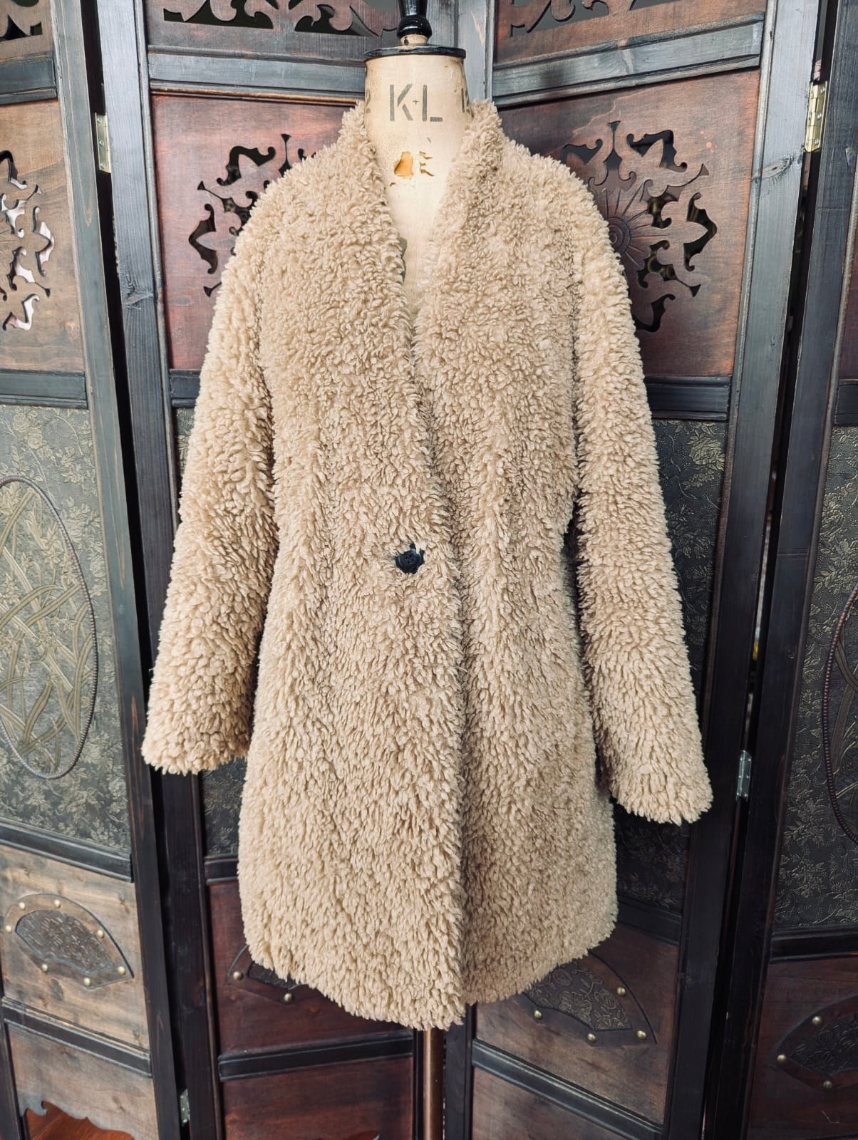 Zara Faux Teddy Fur Coat in Size Small- Brown