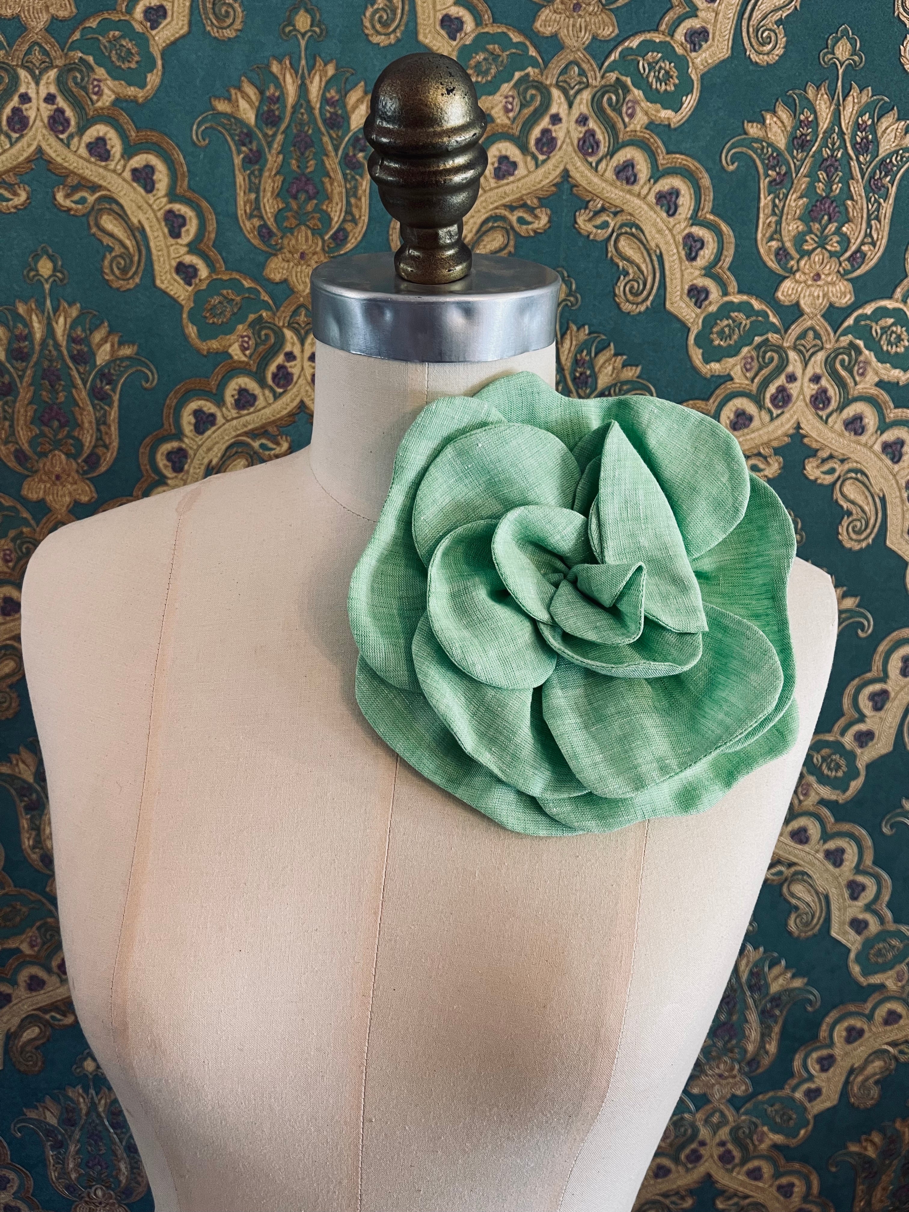 Broochella Florella small  flower brooch pin linen handmade luxury designer women’s men’s accessory green