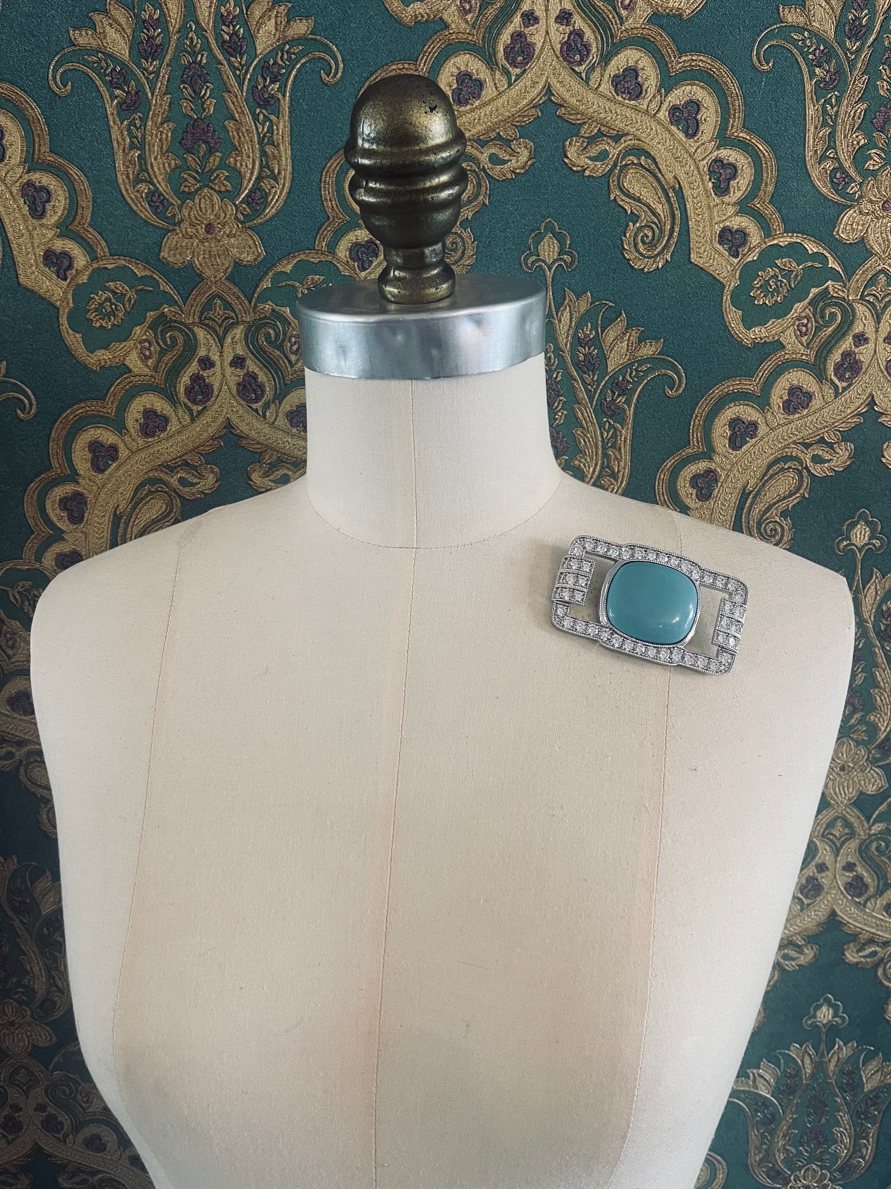 Broochella Libertene brooch pin silver tone metal crystal blue resin centre piece men’s women’s designer luxury 