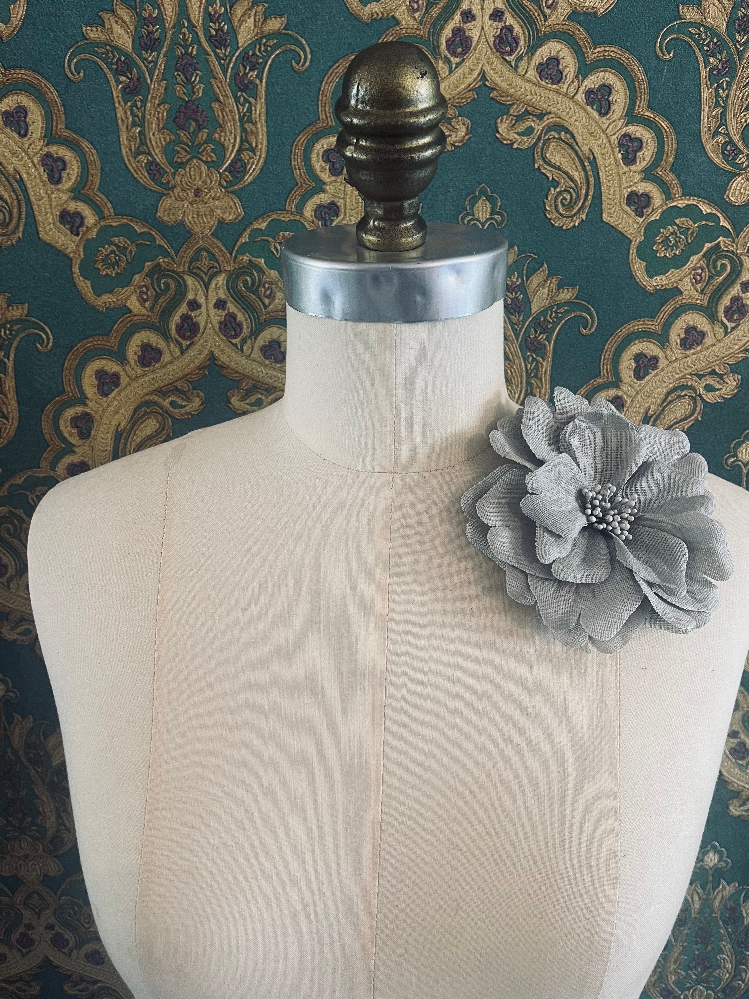 Broochella Garofano flower brooch pin handmade linen men's women's designer luxury grey