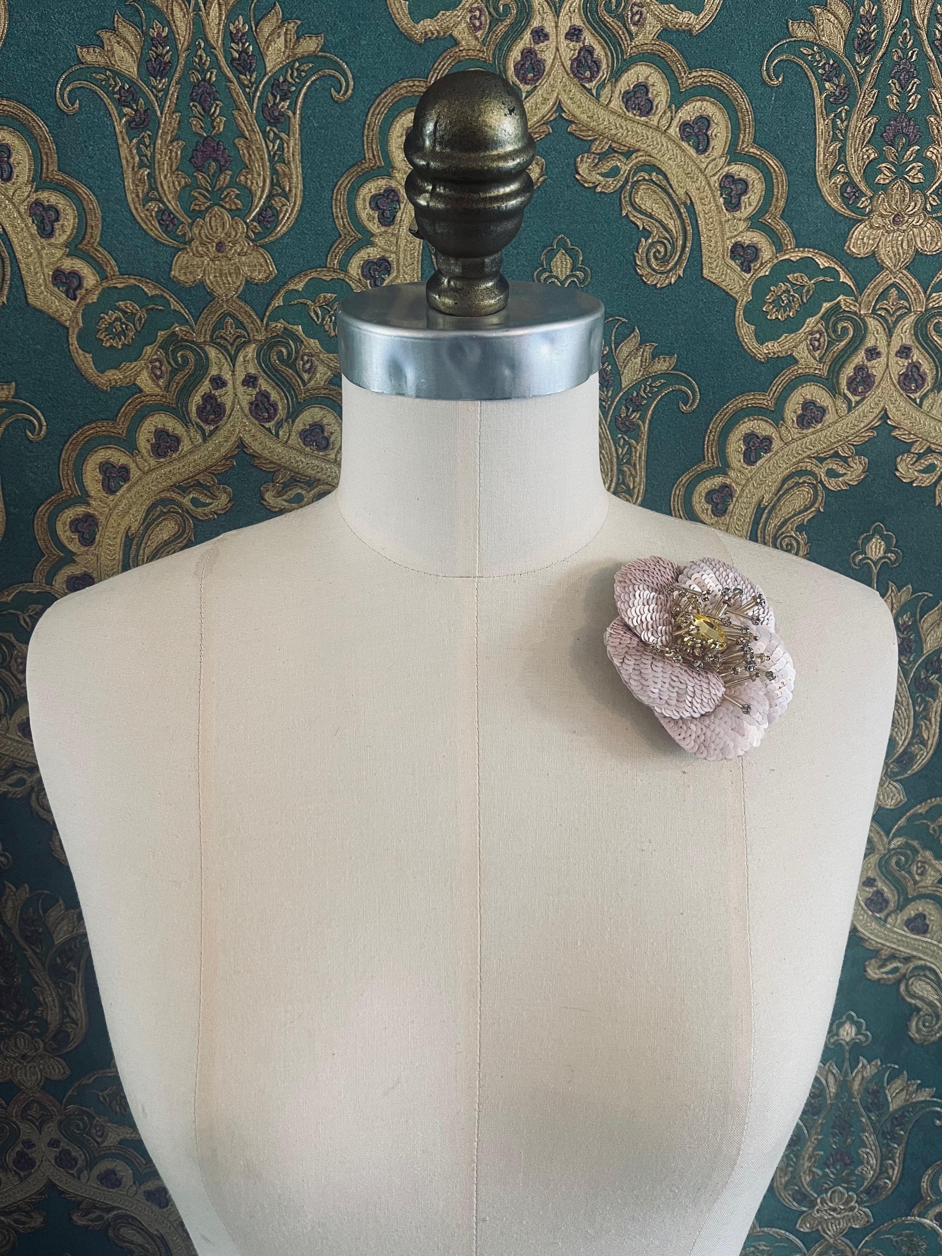 Broochella Tesoro Ingioiellato Flower Brooch Pin pink handmade sequin luxury designer men's women's 