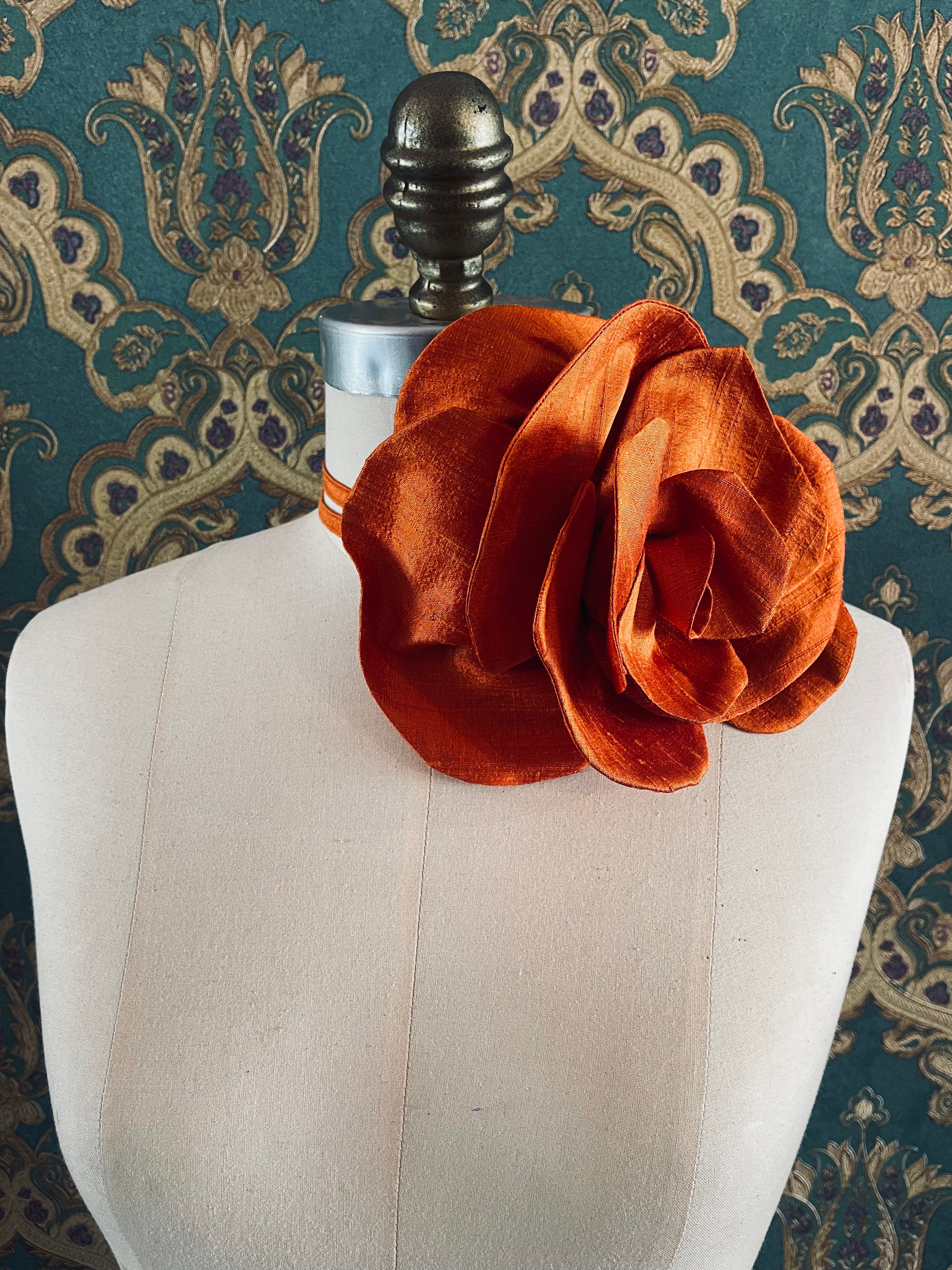 Bellucci_silk-flower-choker_large-orange