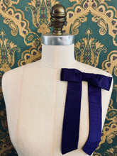 Load image into Gallery viewer, Alice Silk Bow Brooch
