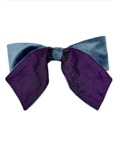 Load image into Gallery viewer, Velvet Bows - Blue/Purple
