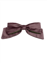 Load image into Gallery viewer, Velvet Bows - Violet/Green
