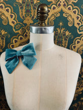 Load image into Gallery viewer, Velvet Bows - Aqua/Purple
