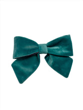 Load image into Gallery viewer, Velvet Bows - Aqua/Purple
