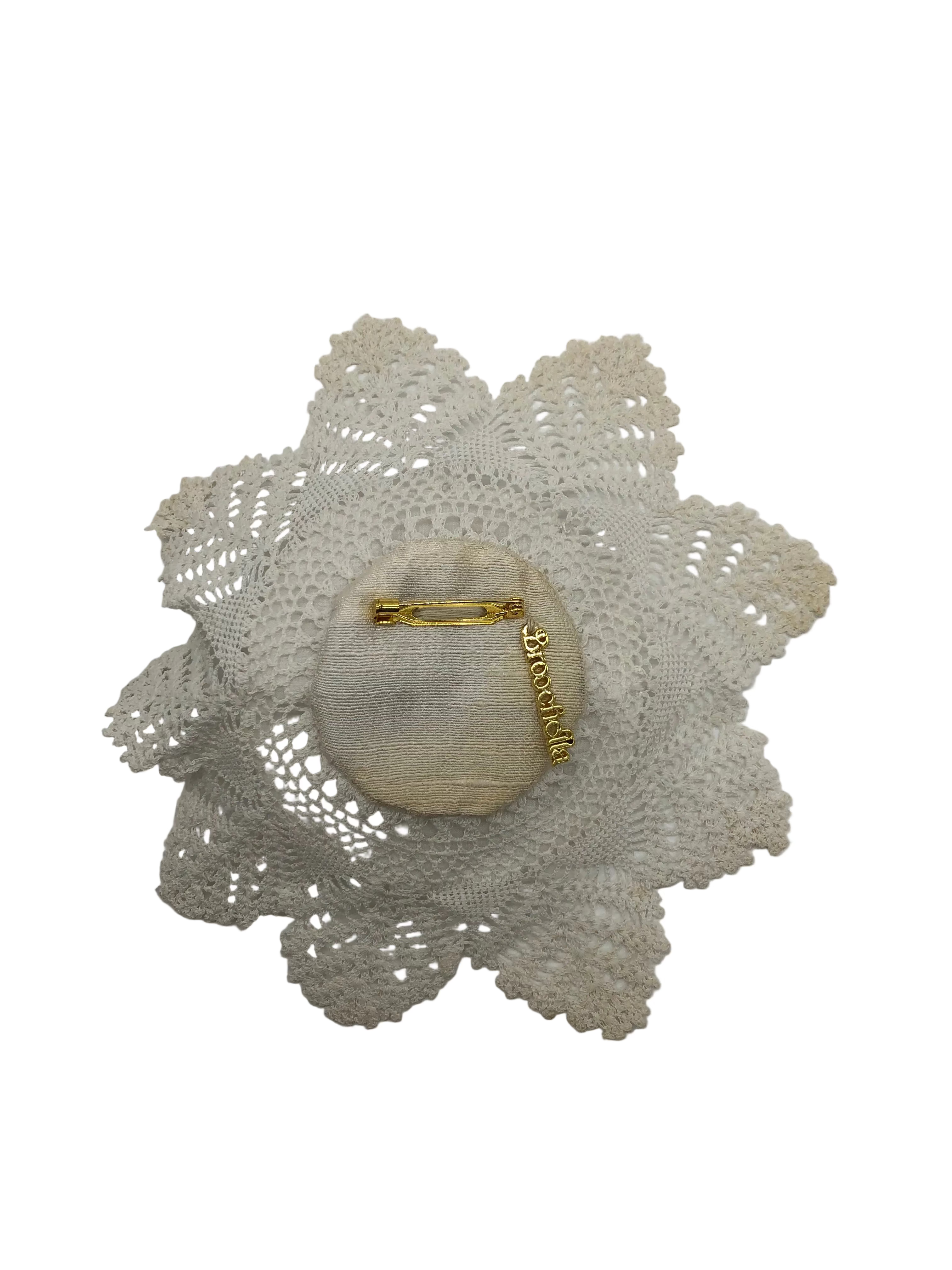 Broochella Corredi brooch pin Italian linen handmade upycled vintage brooch embellishment luxury designer men's women's 