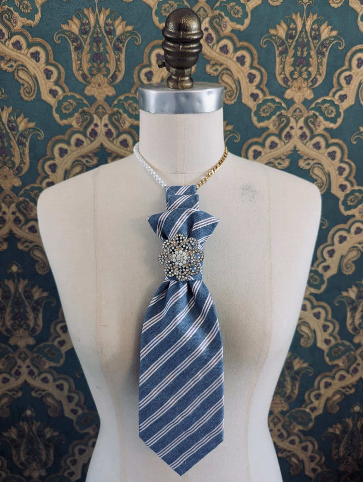 Broochella Montecristo cravatta tie brooch pin luxury designer upcycled handmade men's womens vintage embellishment blue white stripes 