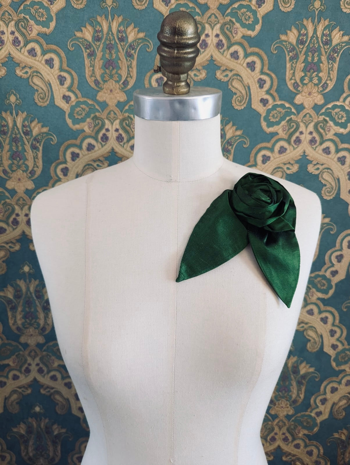 Broochella Petalo flower brooch silk handmade men's women's luxury designer large green