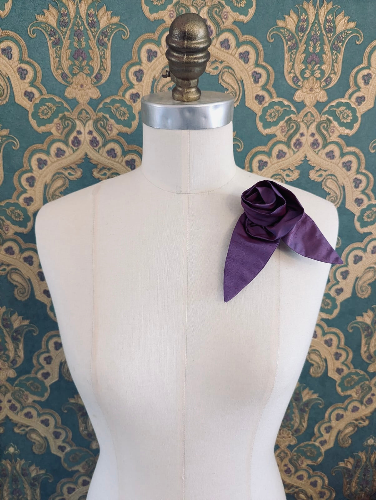 Broochella Petalo flower brooch silk handmade men's women's luxury designer small purple