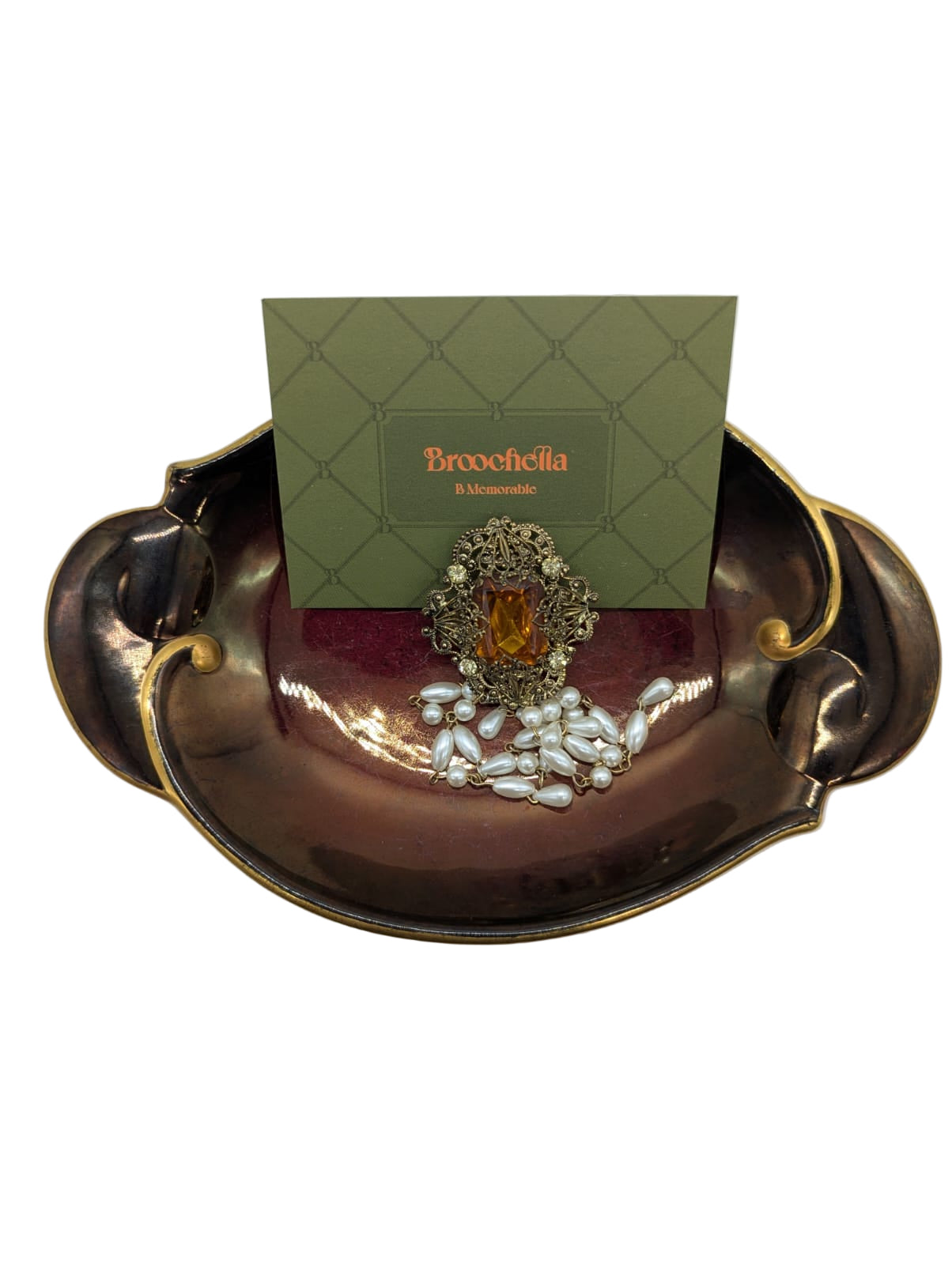 Baronessa d’Ambra Vintage Brooch