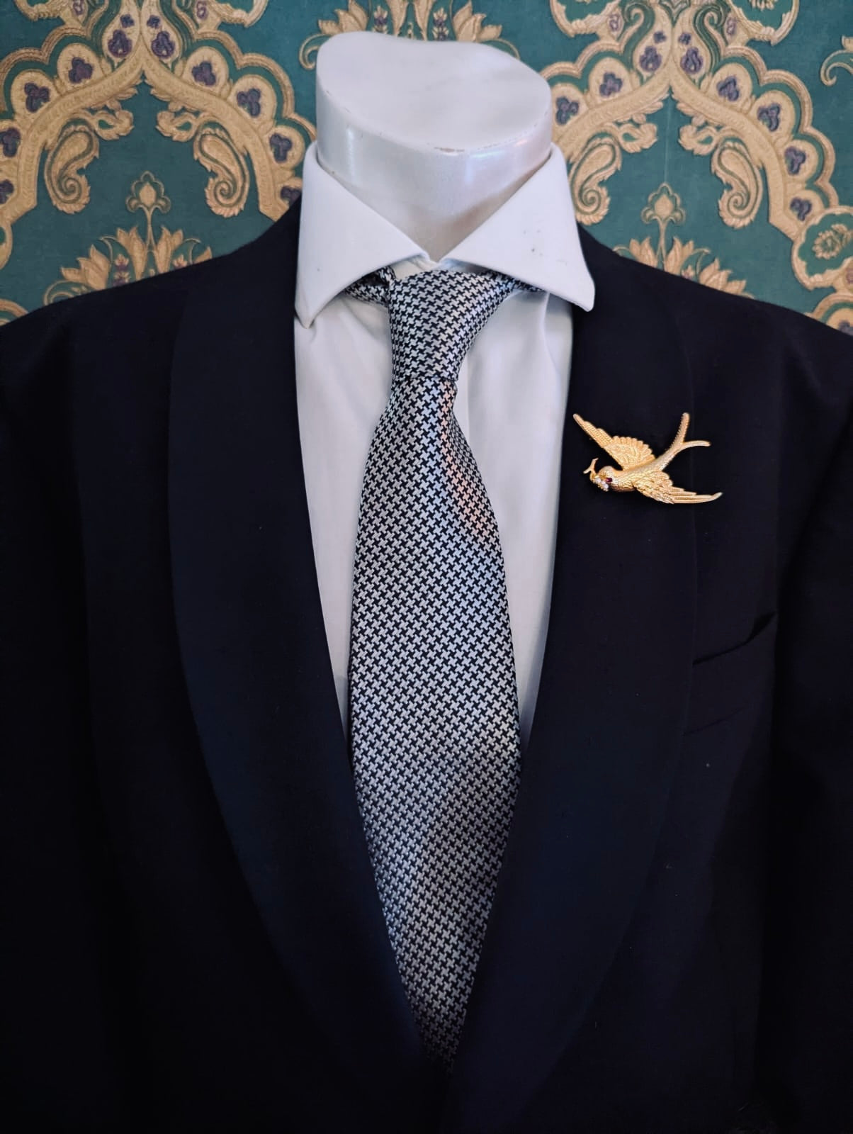 Men's Dove Brooch