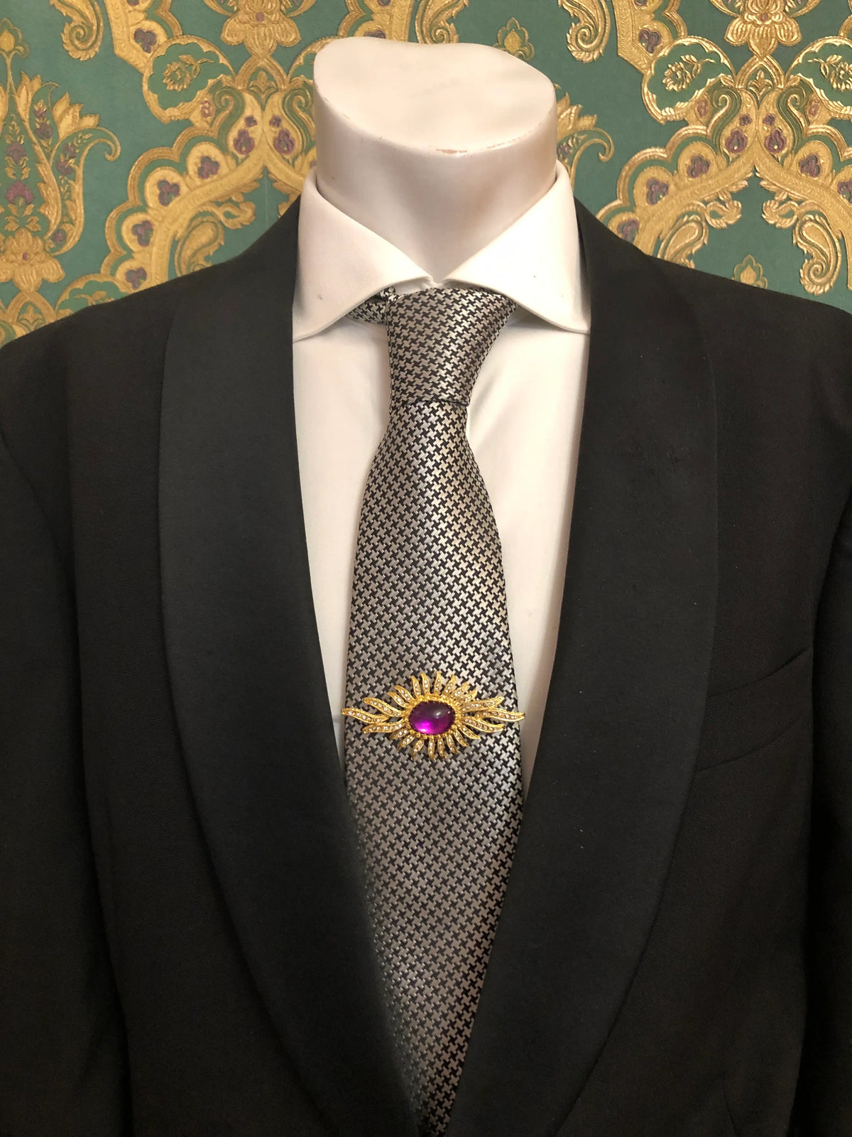 Men's Valentina Vintage Purple Sunburst Brooch