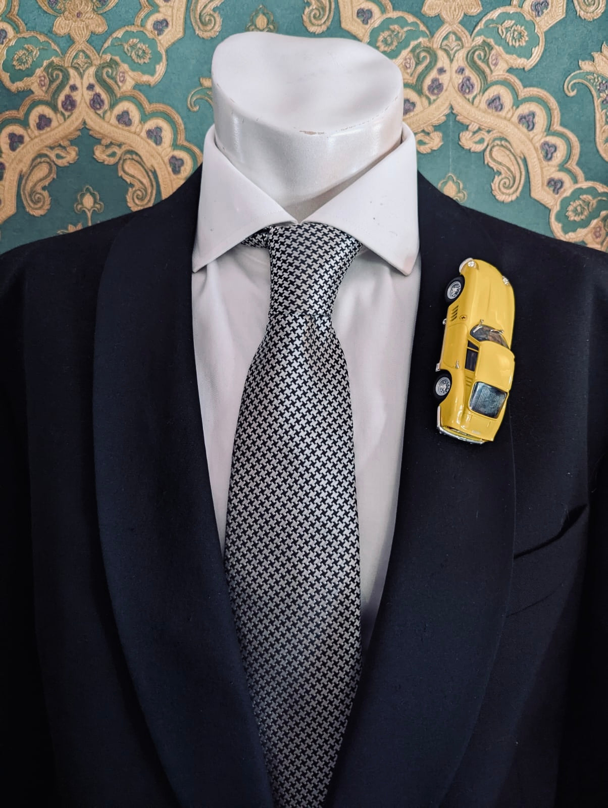 Broochella Giallo Fiorano No.275 Vintage yellow racing car brooch pin men's upcycled designer 