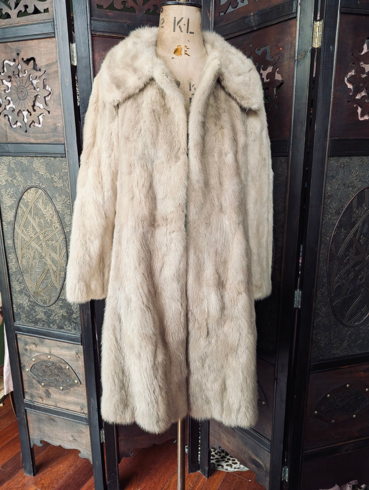 Vintage Fur Coat- Small