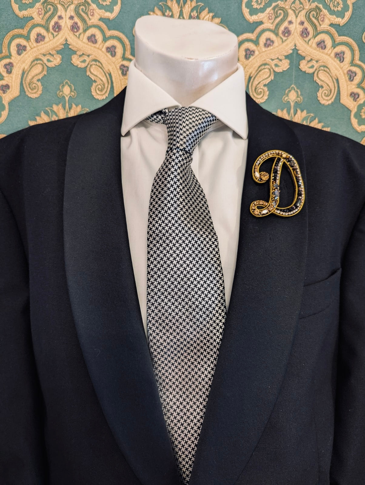 Broochella Men's Initial Alphabet brooch pin gold black hand beaded sequin crystal  handmade designer luxury D